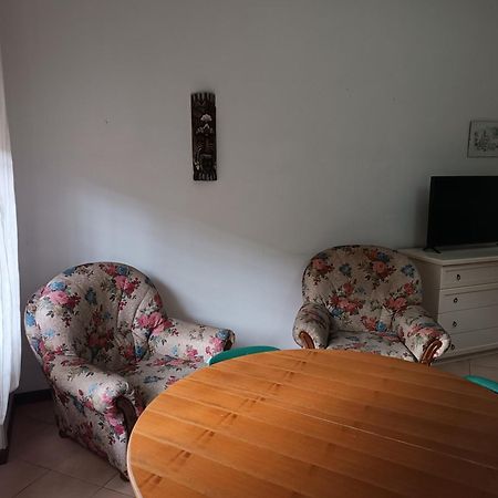 Appartamento Per 4 In Via Tiburtina, Wi-Fi, Metro B E Bus Per Il Centro E La Sapienza Róma Kültér fotó